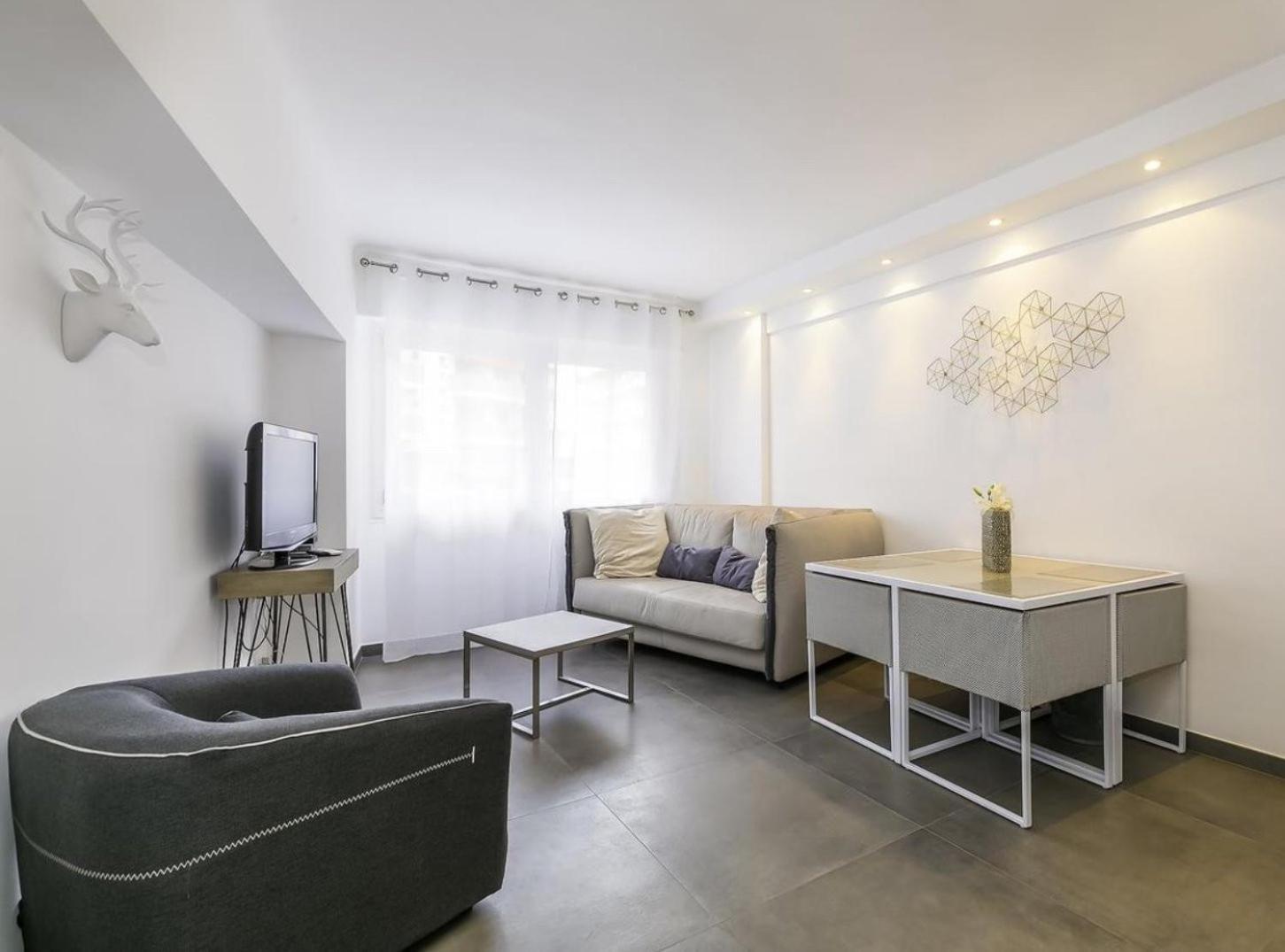 Appartement Superbe T2 Lumineux Dans Le Centre Cio1899 Cannes